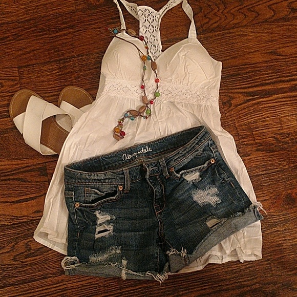 Aeropostale Pants - Aeropostale DISTRESSED jean shorts size 2